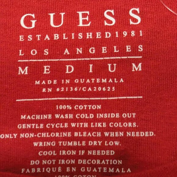 American Dreamin' Graphic Tee by GUESS Mens Medium Red Pullover Shortsleeve Top - Picture 3 of 6